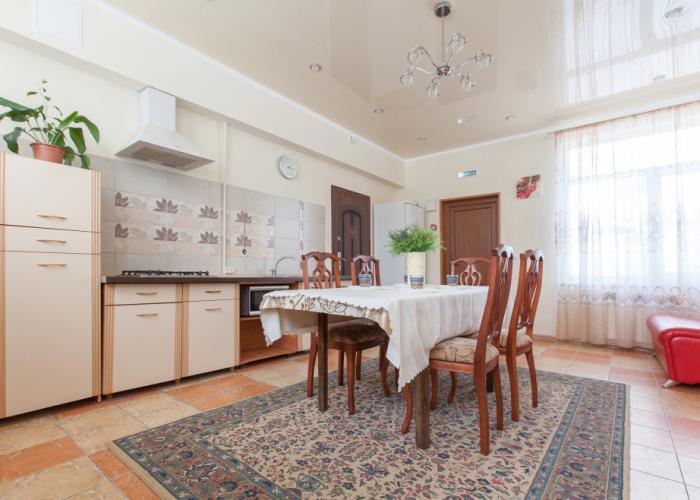 Na Kyizyil-Armeiskoy 17A Private House