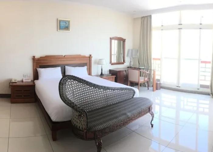 Hotel Chez Wou