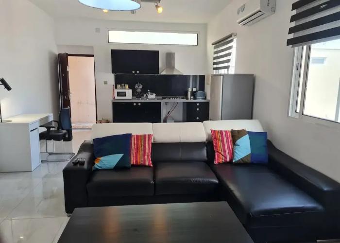 Lovely 1-bed Apartment in Luanda