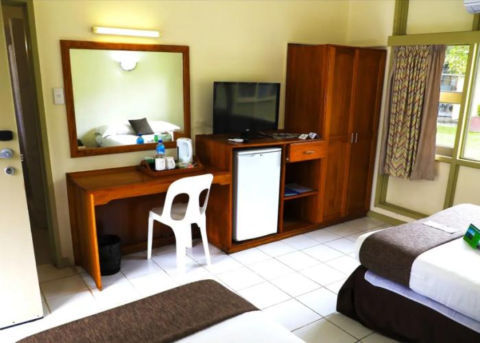 Huon Gulf Hotel & Apartments