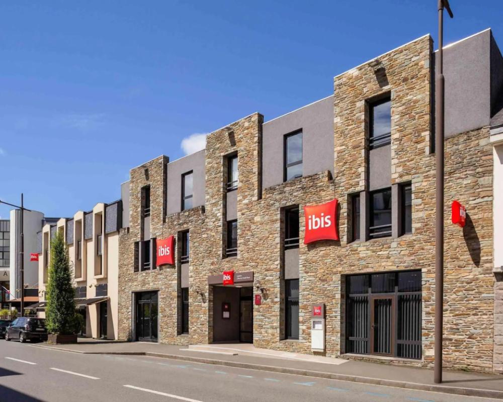 ibis Lannion Cote de Granit Rose