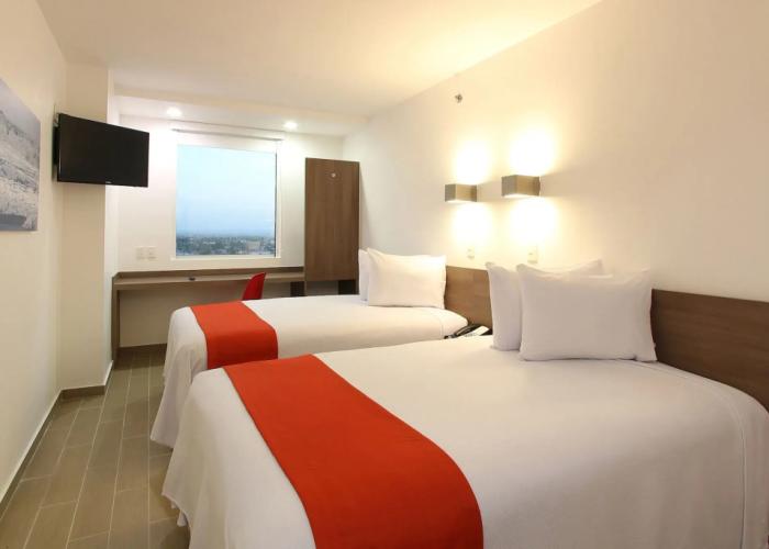 One La Paz Hotel