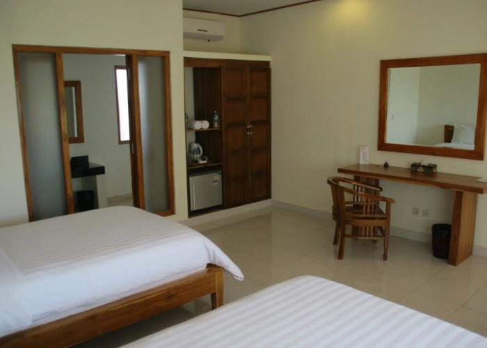 Puri Sari Beach Hotel