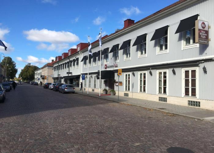 Best Western Plus Edward Hotel