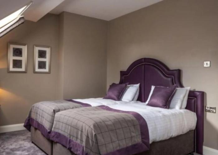 Bishop's Gate Hotel