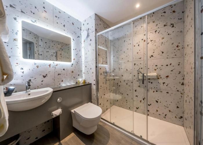 Best Western Plus White Horse Hotel