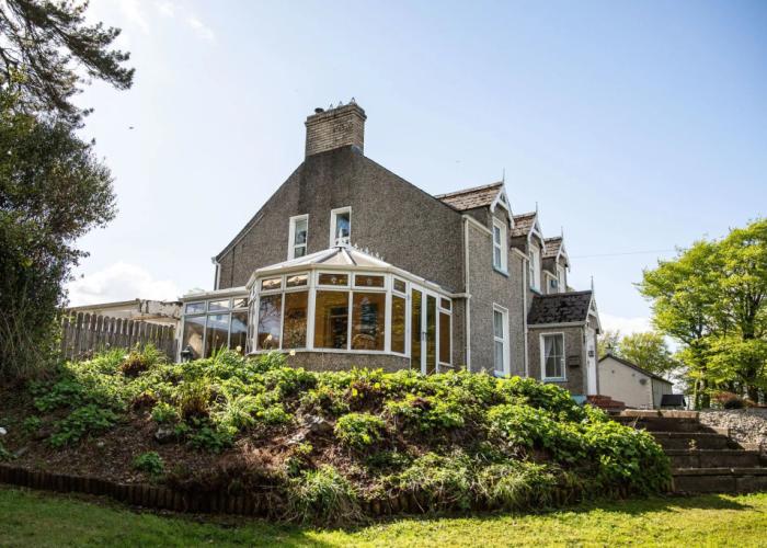 Groarty House & Manor B&B