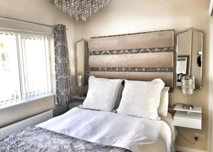Elagh View Bed & Breakfast