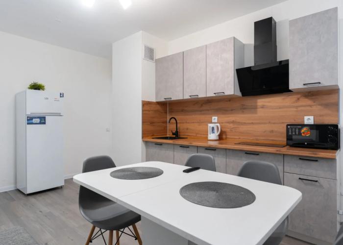 Semeynye Apartamenty Kalinka U Metro Devyatkino Flat