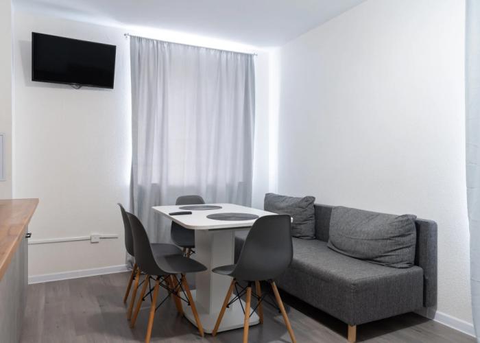 Semeynye Apartamenty Kalinka U Metro Devyatkino Flat