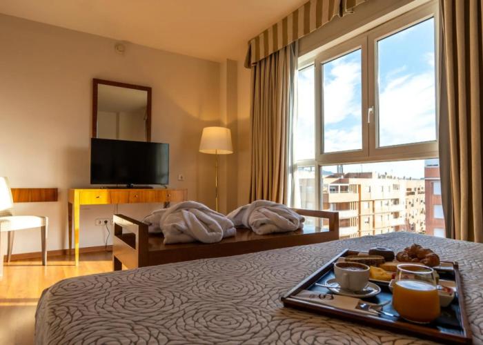 Avenida Hotel Almería