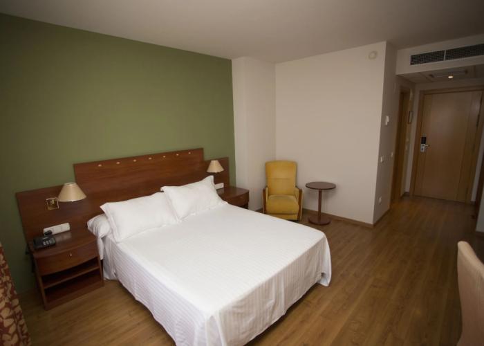 Avenida Hotel Almería