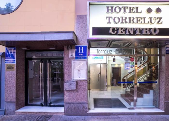 Torreluz Centro Hotel
