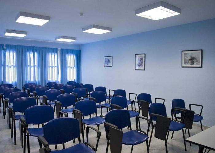 Albergue Inturjoven Almería - Hostel