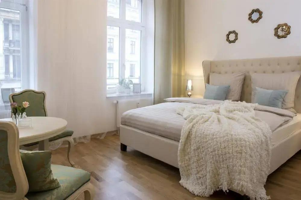 фото Leon Apartment