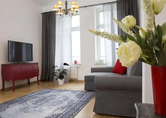 Leon Apartment