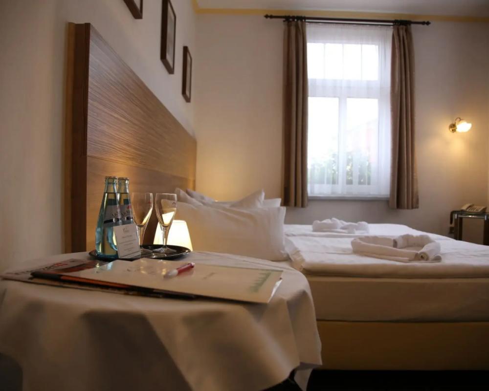 фото Hotel Alt Connewitz