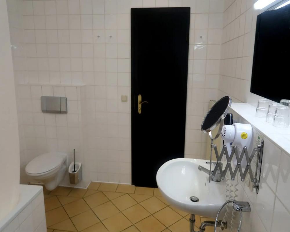 фото Hotel Adler