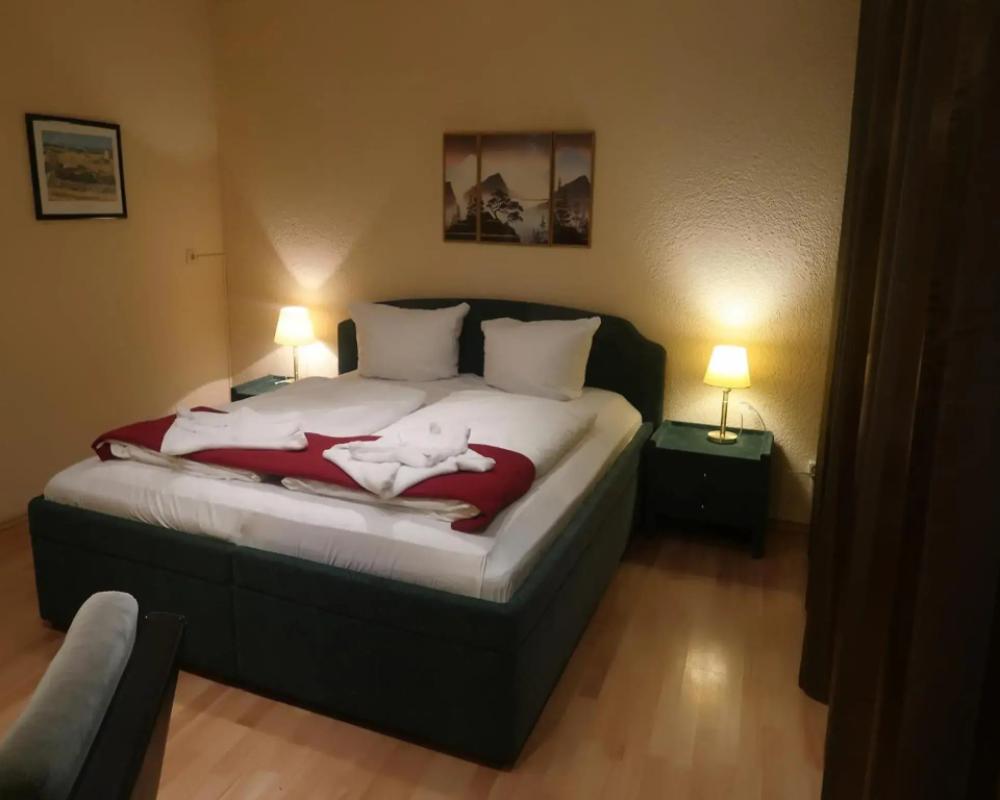 фото Hotel Adler