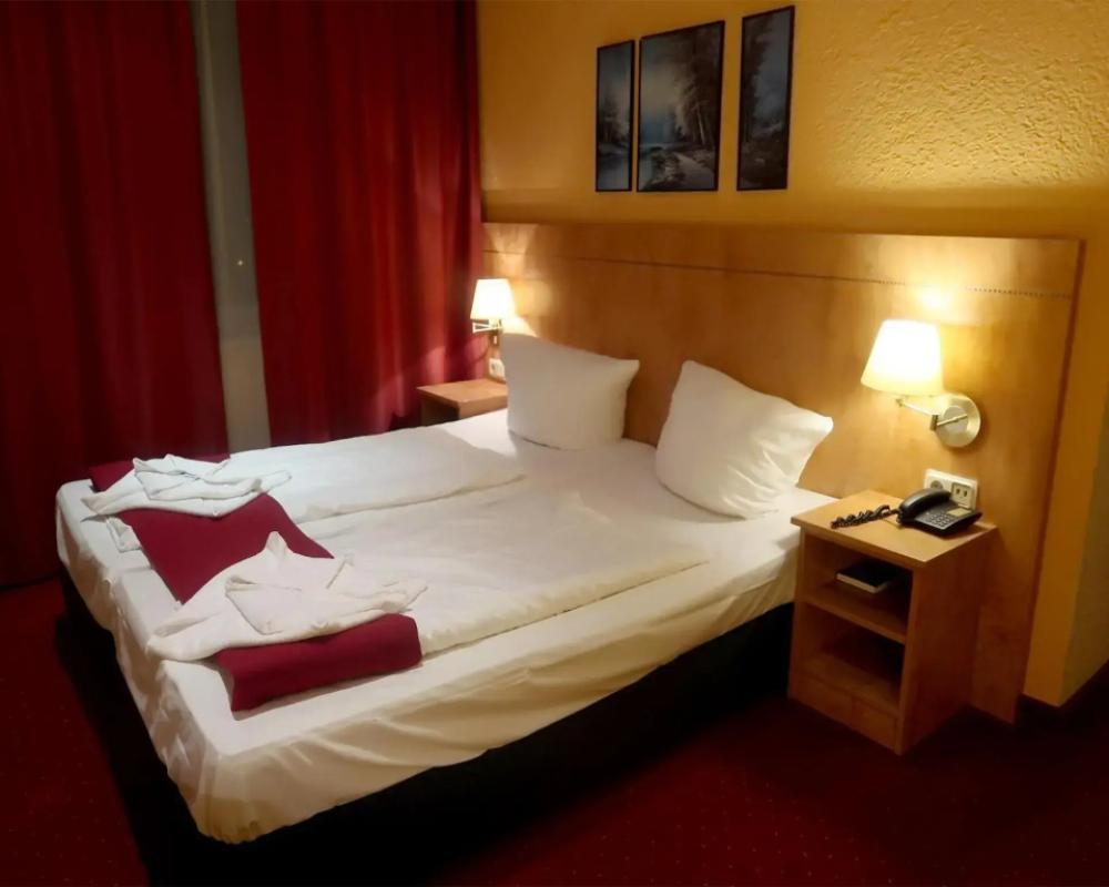 фото Hotel Adler