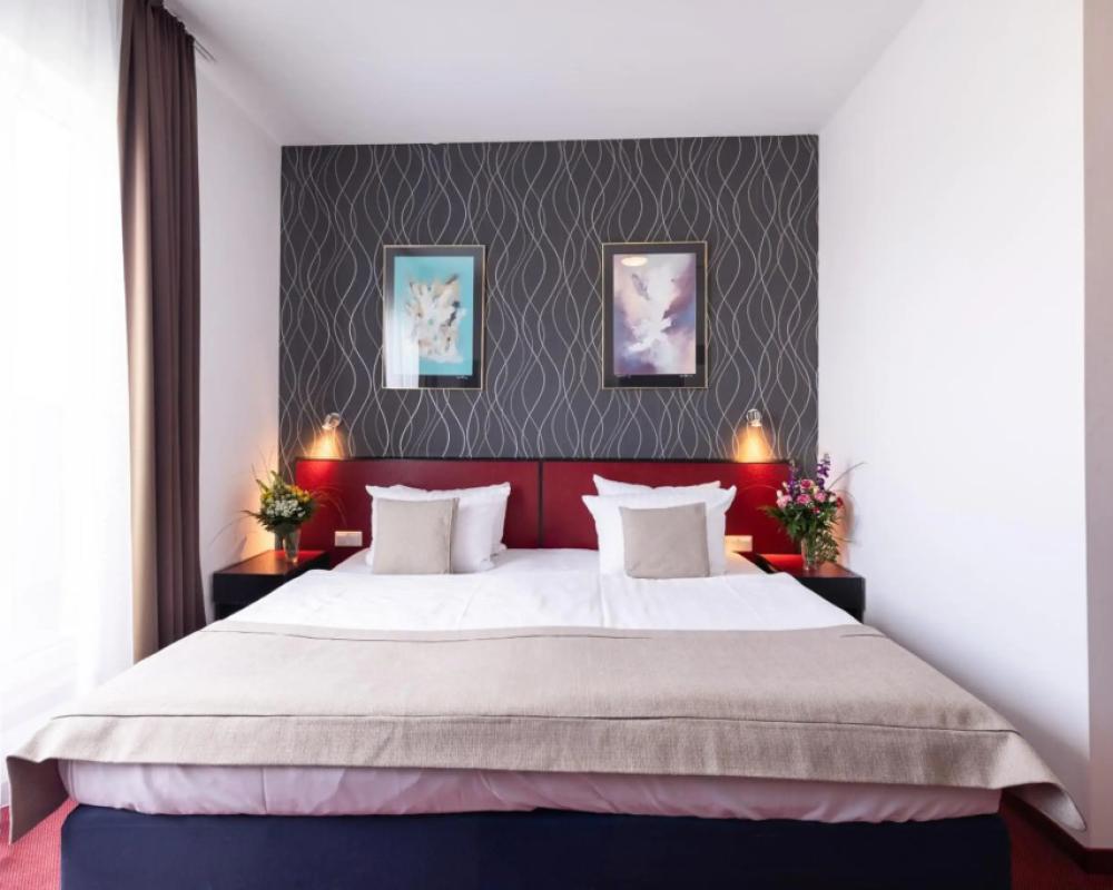 фото Hotel Aviva