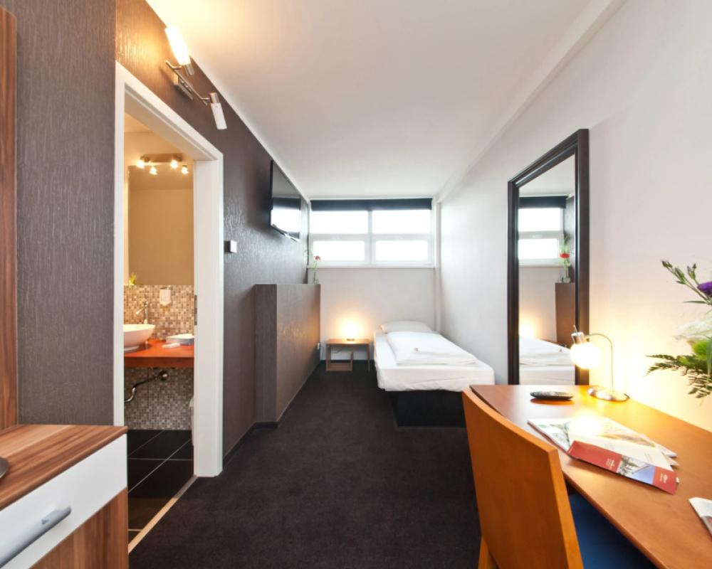 фото Hotel Aviva