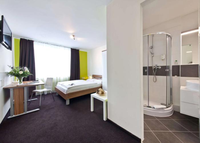 Hotel Aviva
