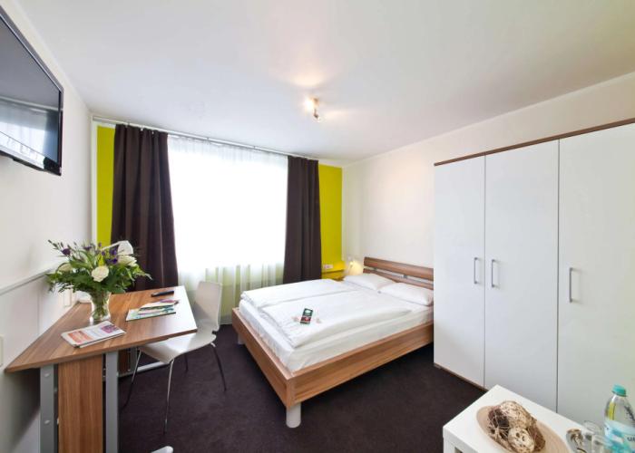 Hotel Aviva