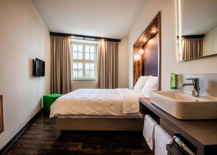 Travel24 Hotel