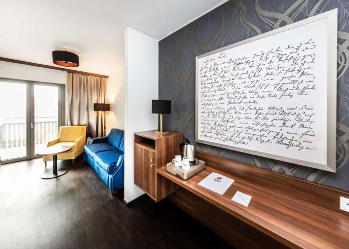 Best Western Plus Royal Suites