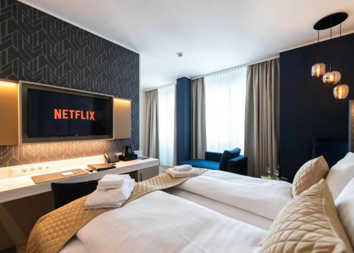 Best Western Premier Royal Blue