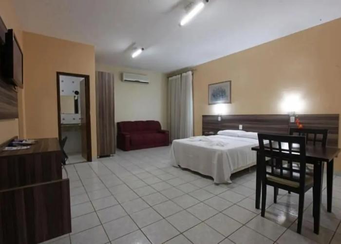Augustus Hotel