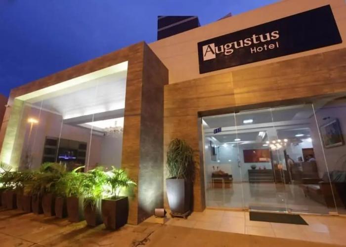 Augustus Hotel