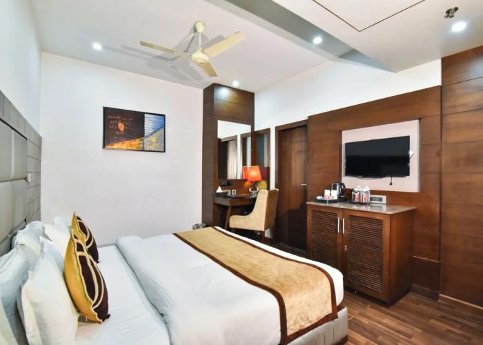 Sawera Grand