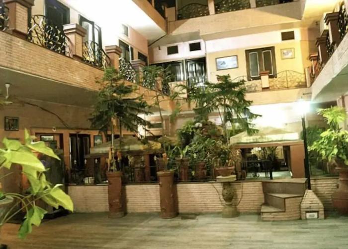 Hotel Shiraz Continental