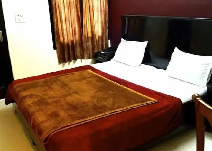 Hotel Shiraz Continental