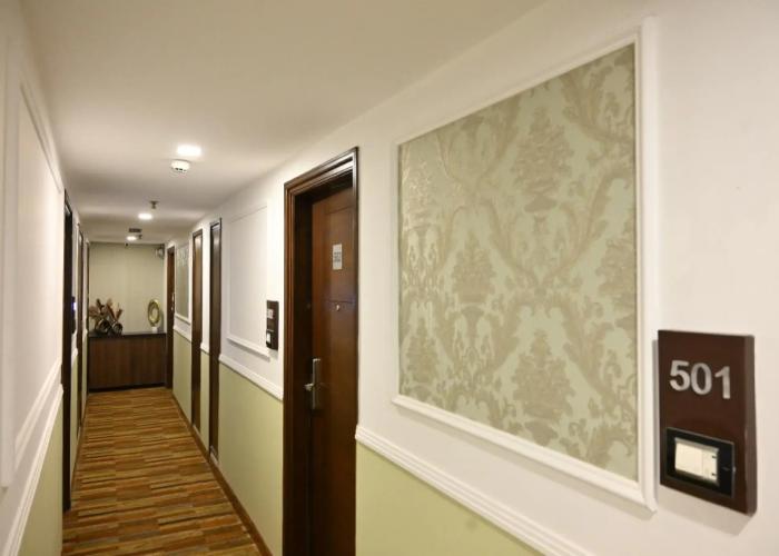 Hotel Abode