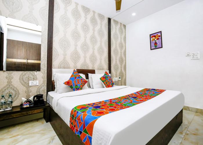 FabHotel Golden Temple Paradise 50 meters from golden temple