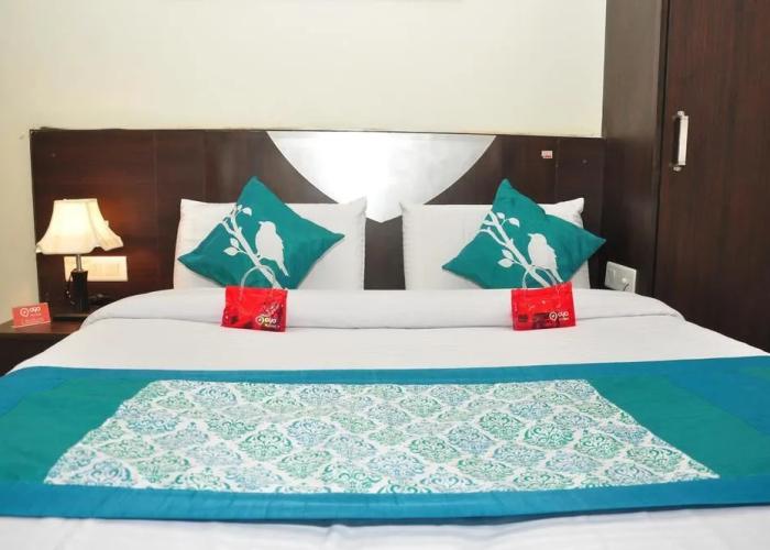 Hotel Star Metro Inn By GRB