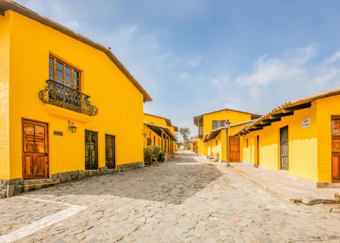 Decameron El Pueblo