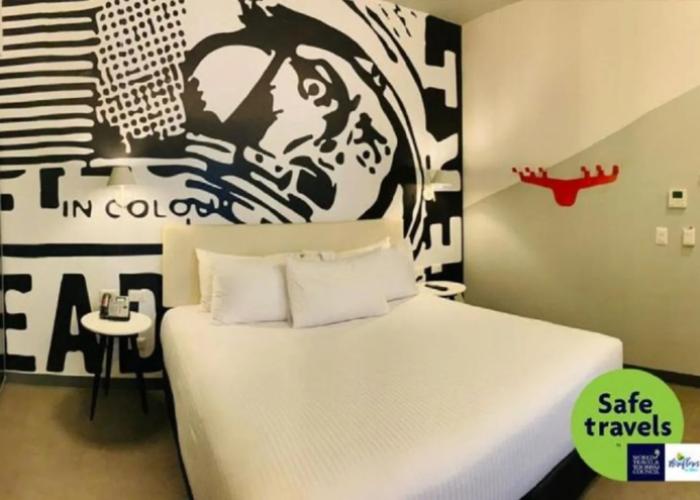 Radisson RED Miraflores