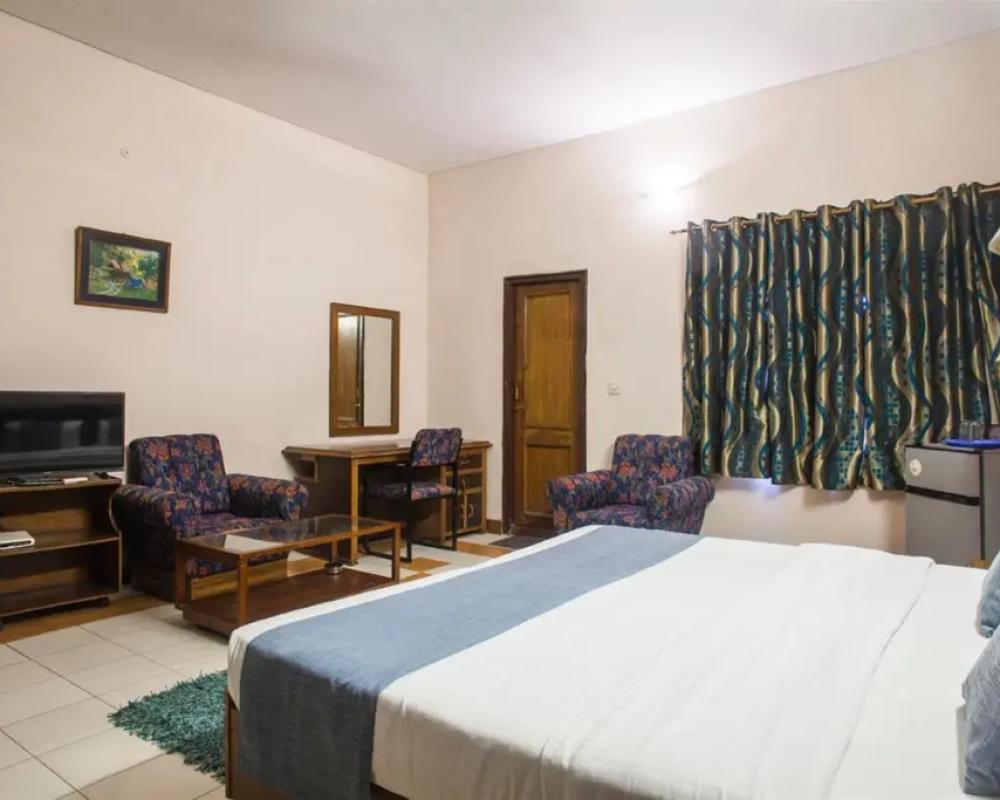 фото Hotel Executive