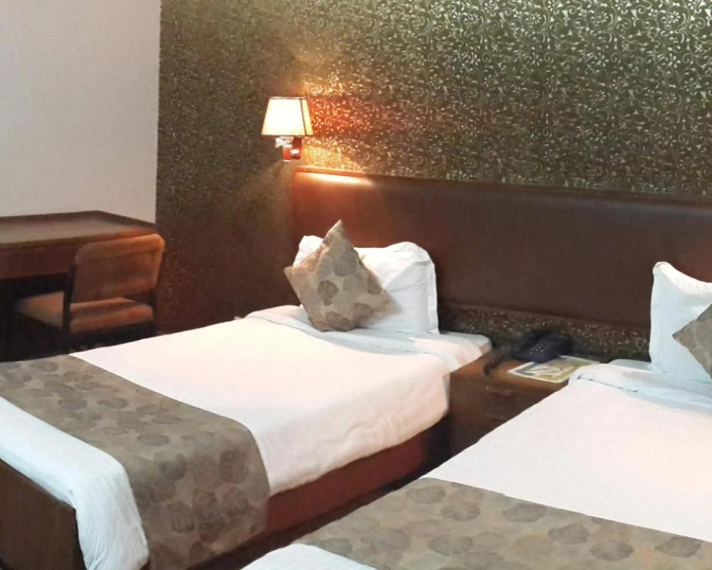 фото Hotel Executive