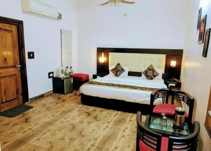 The Heritage Hotel