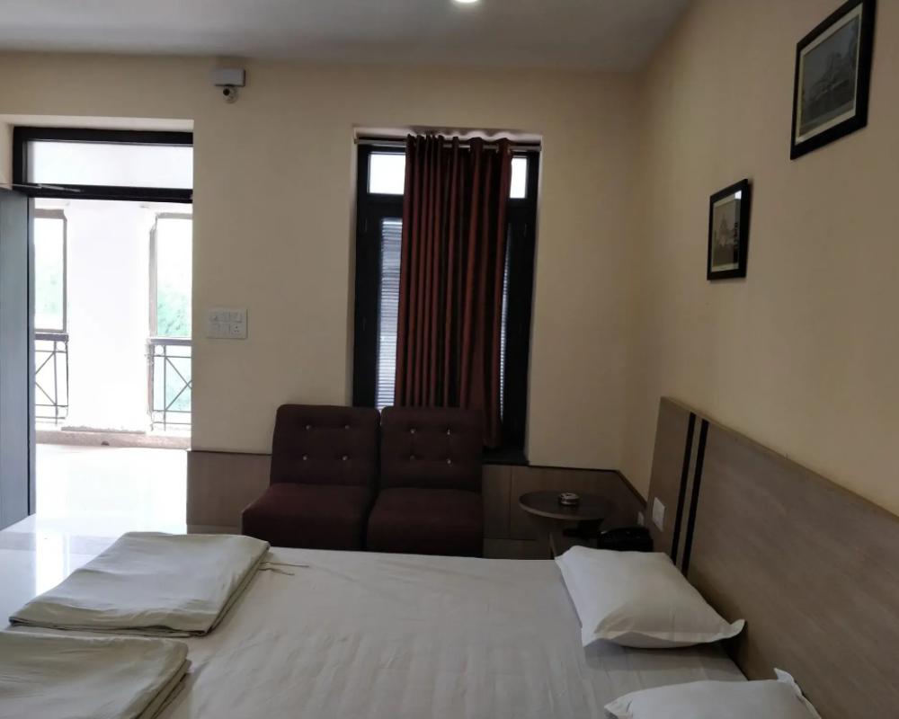 фото Central Hotel