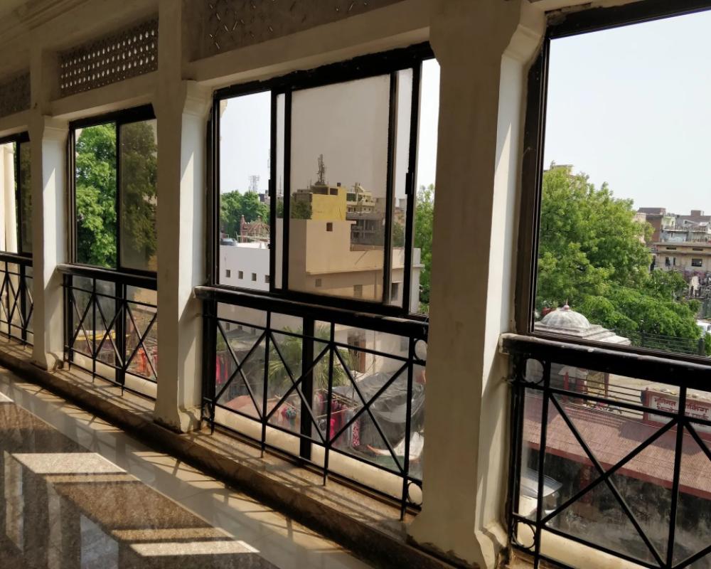 фото Central Hotel