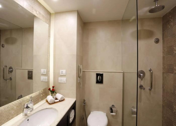 La Place Sarovar Portico, Lucknow