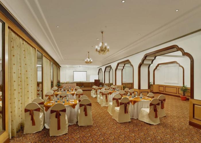 India Awadh Hotel