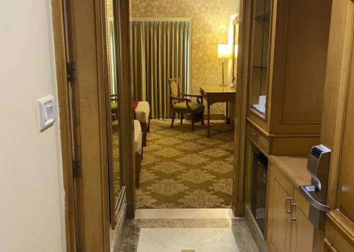 India Awadh Hotel