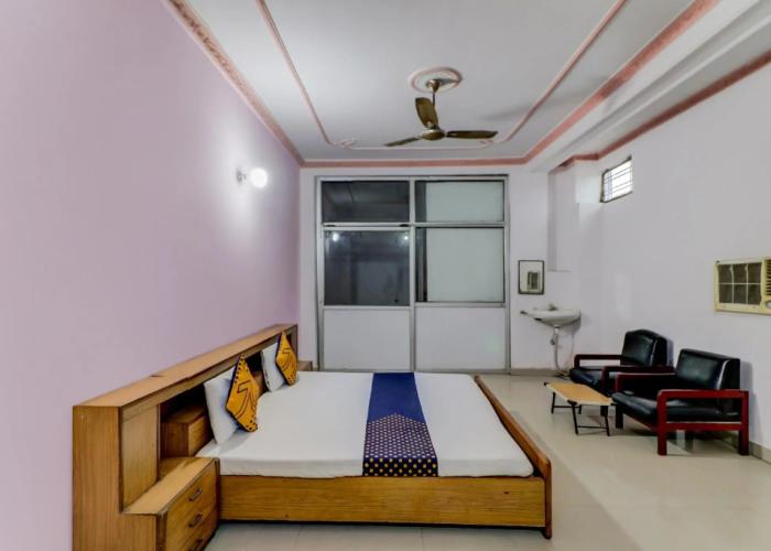 SPOT ON 66997 Jc Guest House